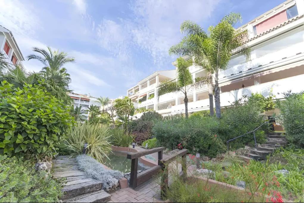 Bajo En * Marbella